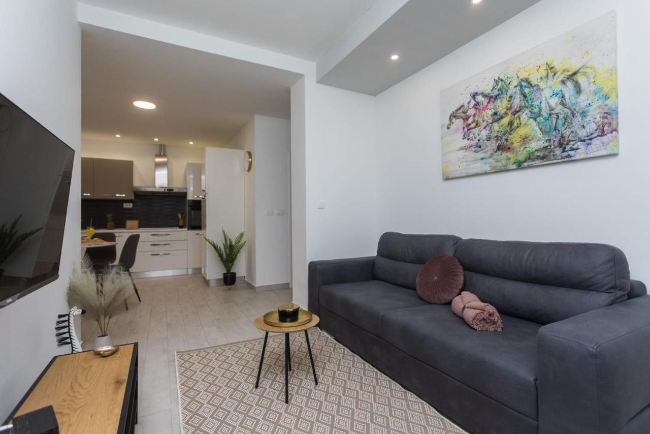 Bloom Apartment Сплит Экстерьер фото