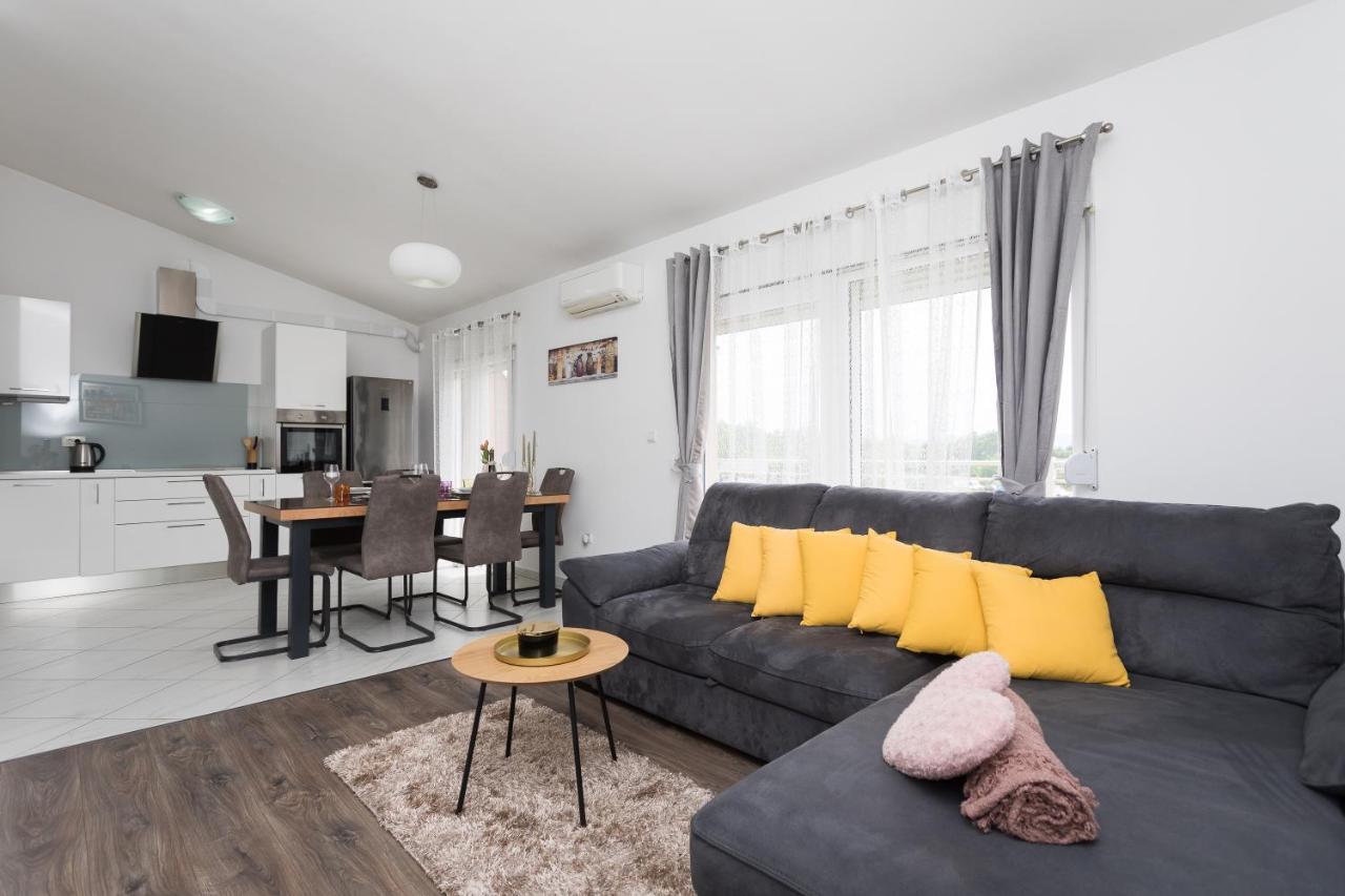Bloom Apartment Сплит Экстерьер фото