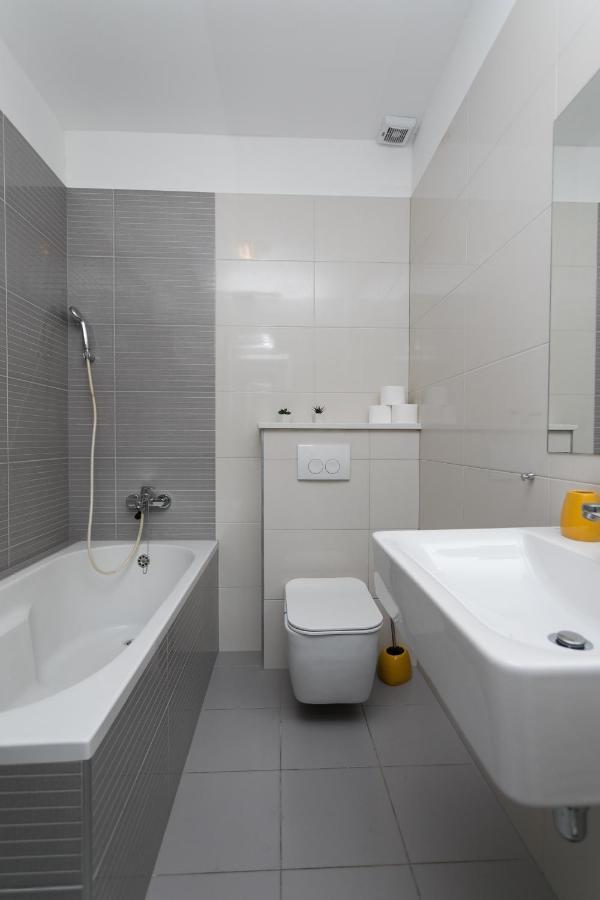 Bloom Apartment Сплит Экстерьер фото