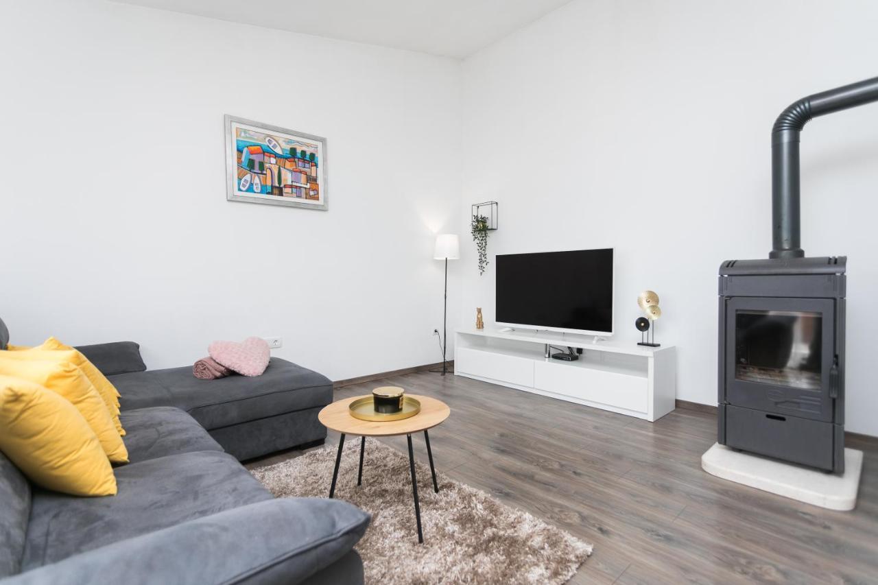 Bloom Apartment Сплит Экстерьер фото